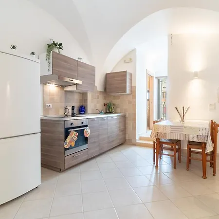 La Greca 59 * Putignano